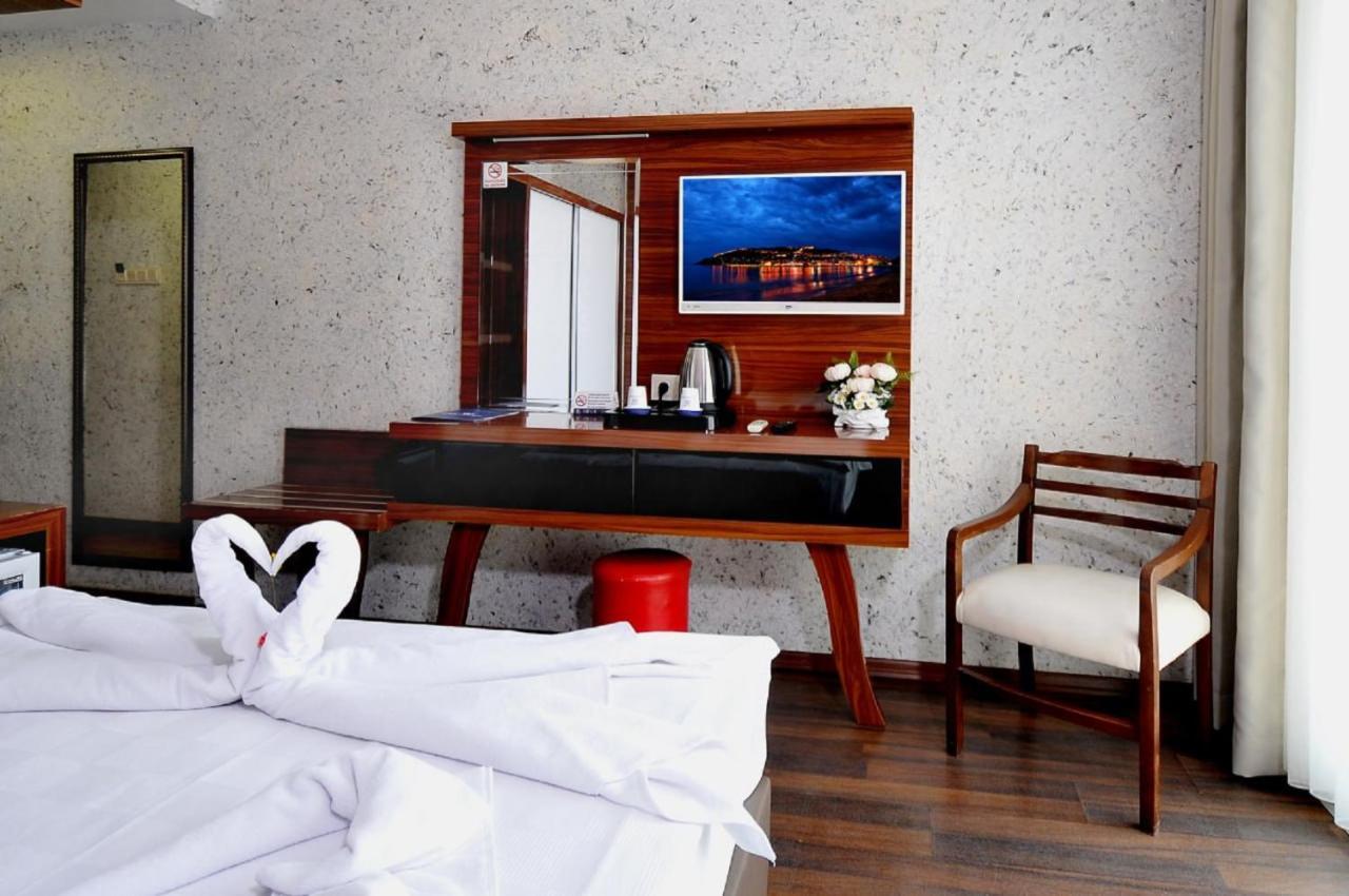 Uk Blue Coast Hotel (Adults Only) อลันยา ภายนอก รูปภาพ