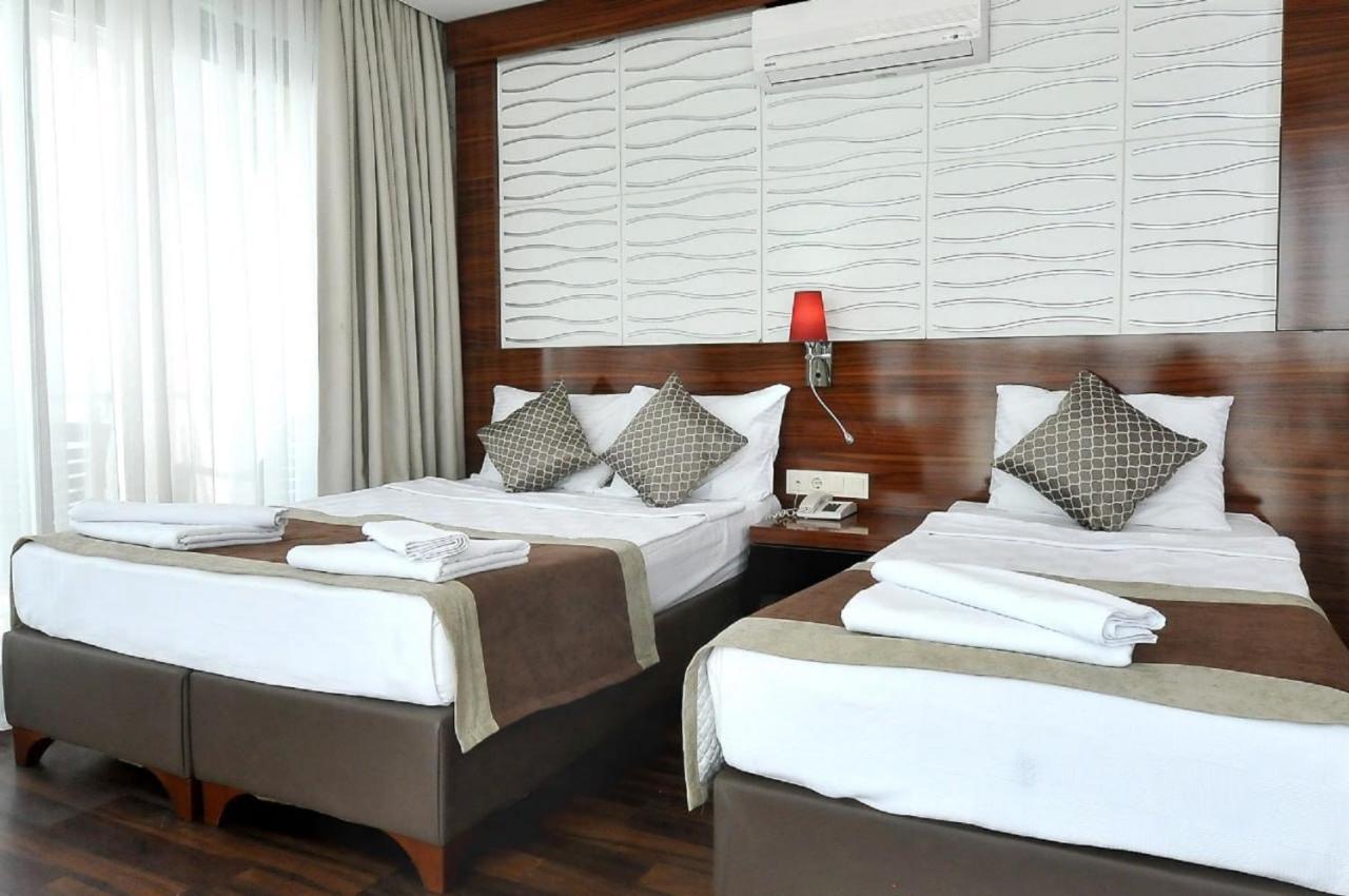 Uk Blue Coast Hotel (Adults Only) อลันยา ภายนอก รูปภาพ