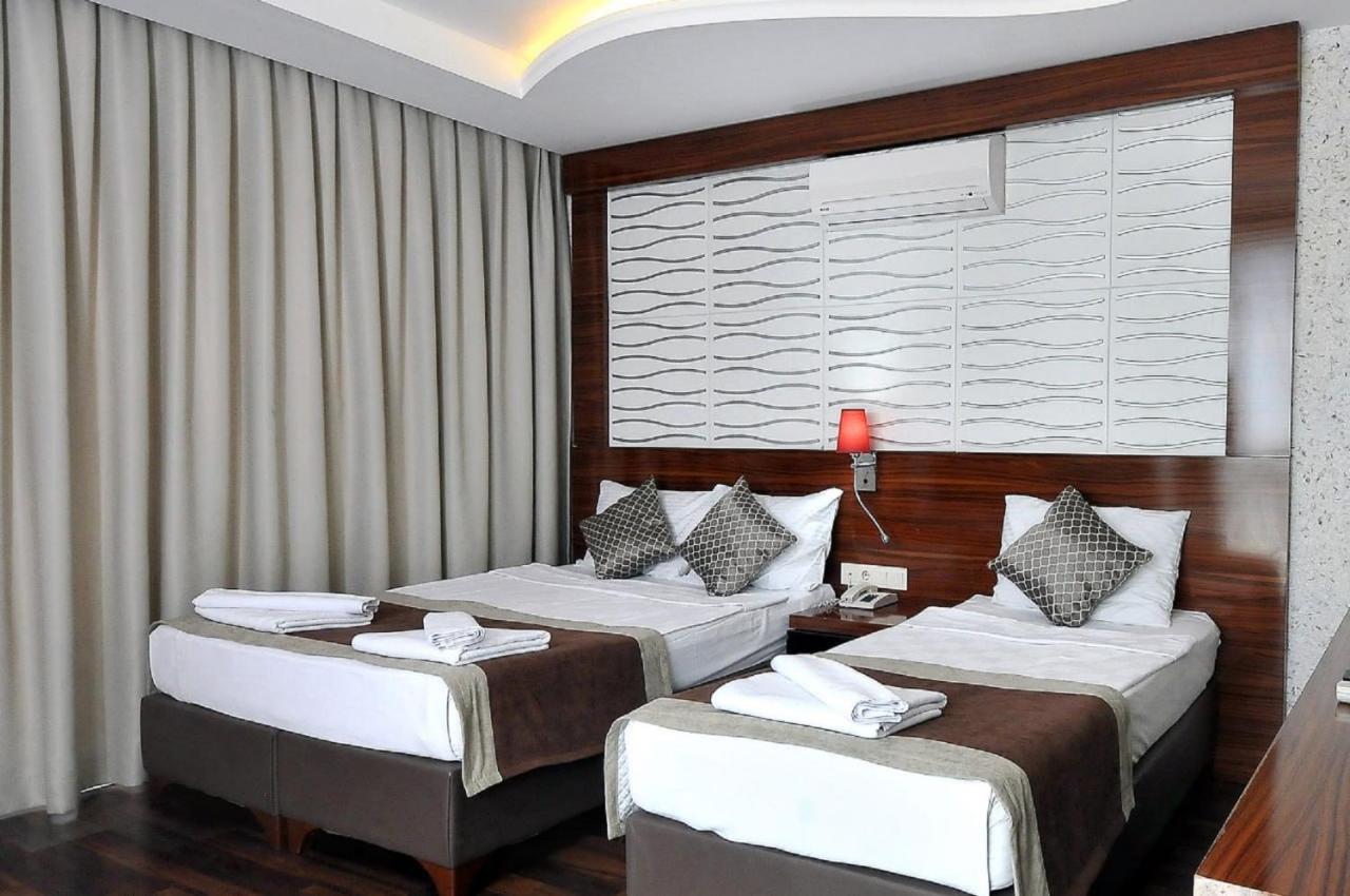 Uk Blue Coast Hotel (Adults Only) อลันยา ภายนอก รูปภาพ