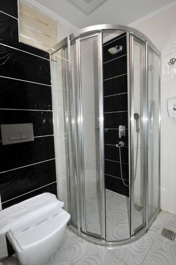 Uk Blue Coast Hotel (Adults Only) อลันยา ภายนอก รูปภาพ